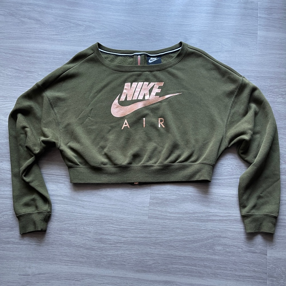Nike Crop Sweater